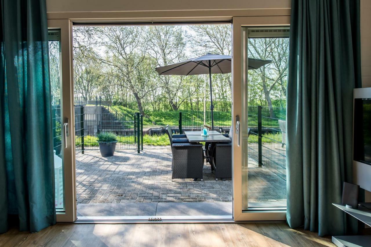 Hansa Watersport & Recreatie Wilhelminadorp Bagian luar foto